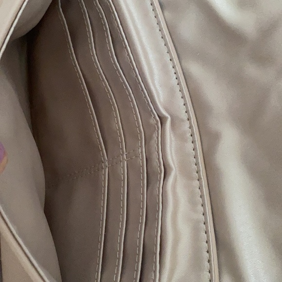 Coach clutch - Picture 9 of 9